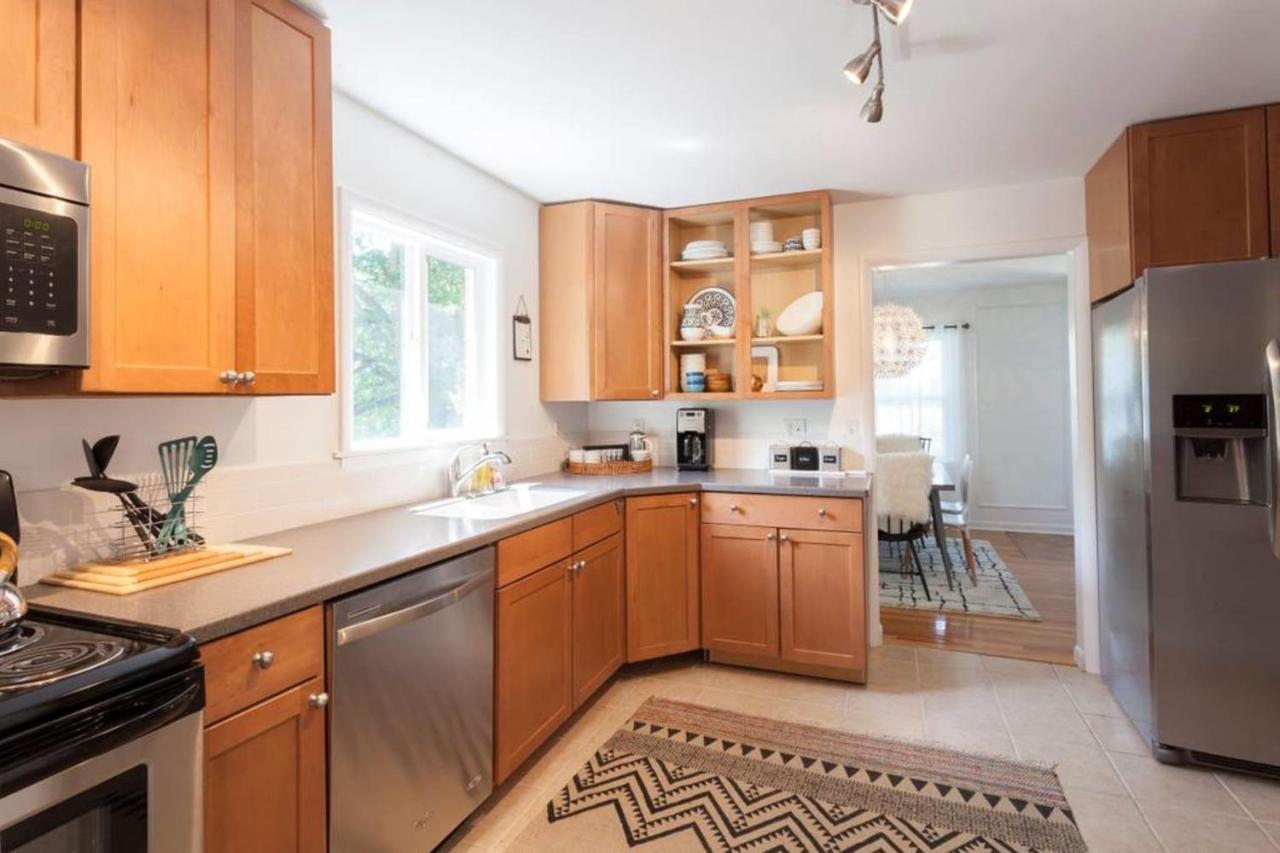 4 Bedroom In Sylvan Park